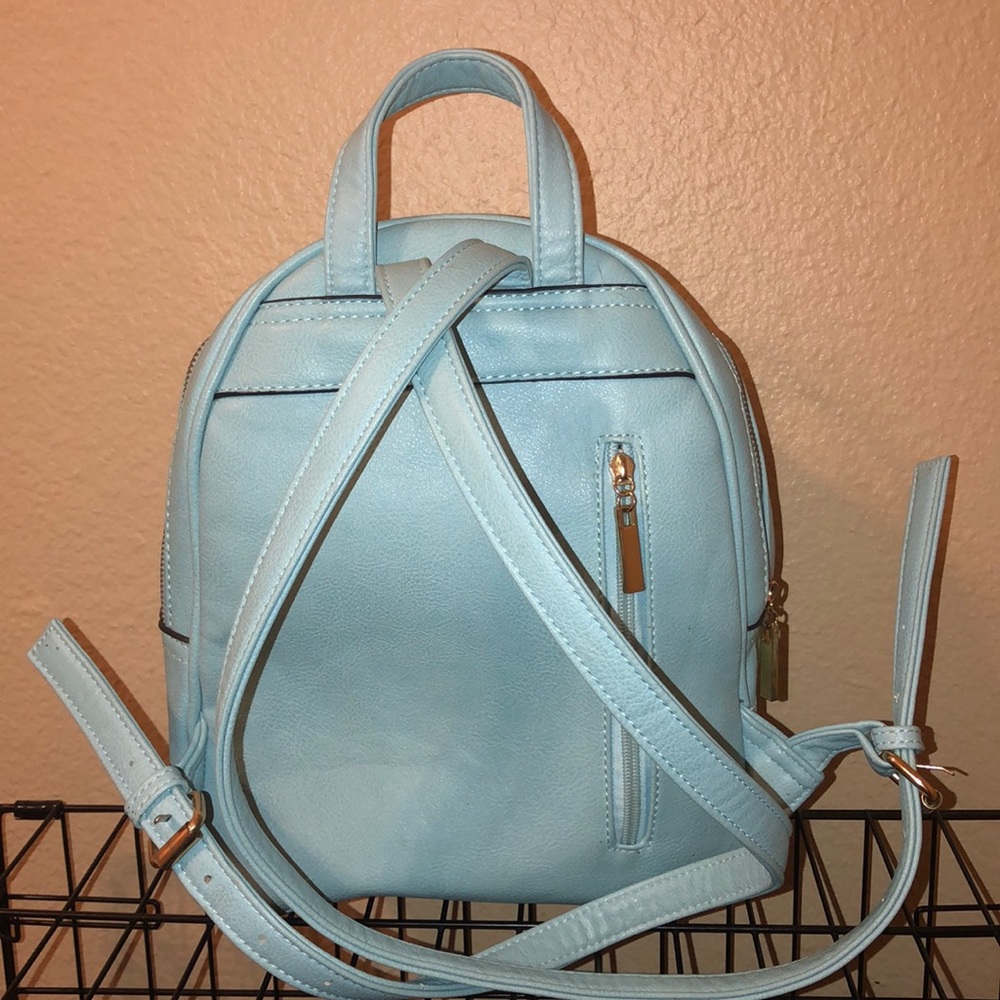 BACKPACK - Picture 2 of 5